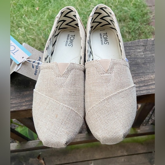 TOMS Women's Alpargata Natural Heritage Canvas Slip-On Loafers. Round toe flats - Picture 3 of 17